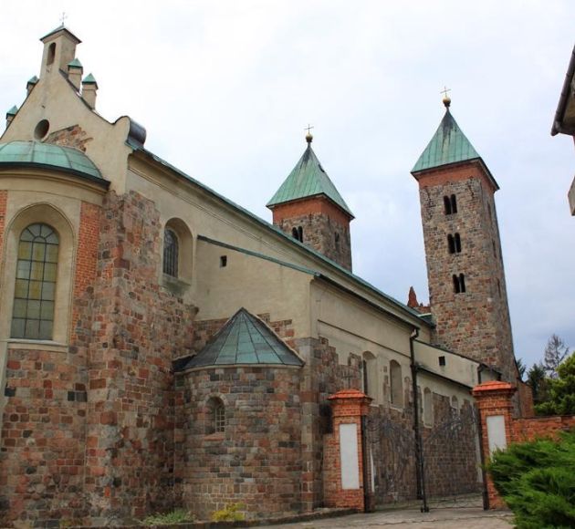 Klasztor w Czerwińsku nad Wisłą